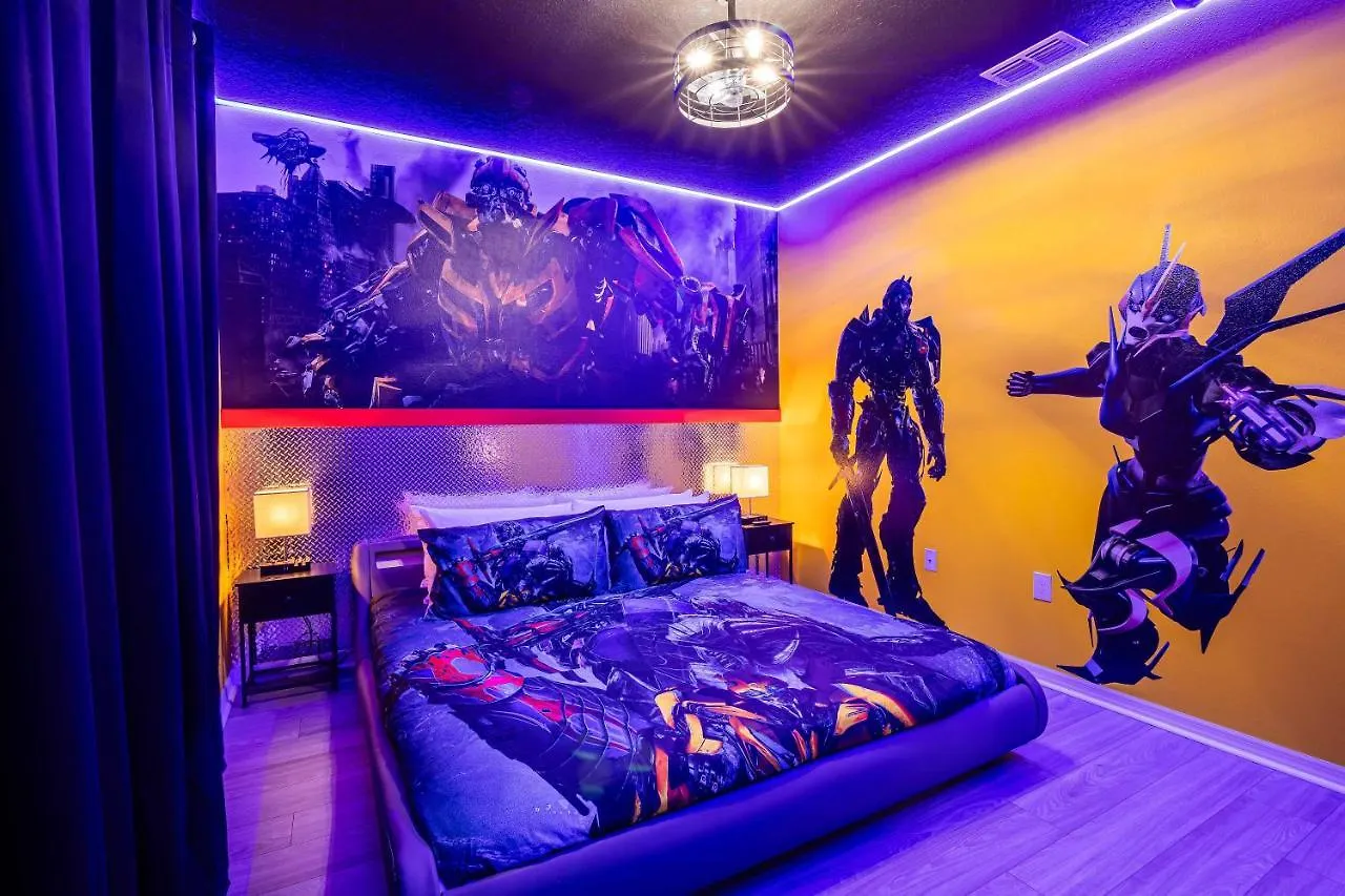 Incredible Thematic House With Pool And Game Room Davenport 0*,