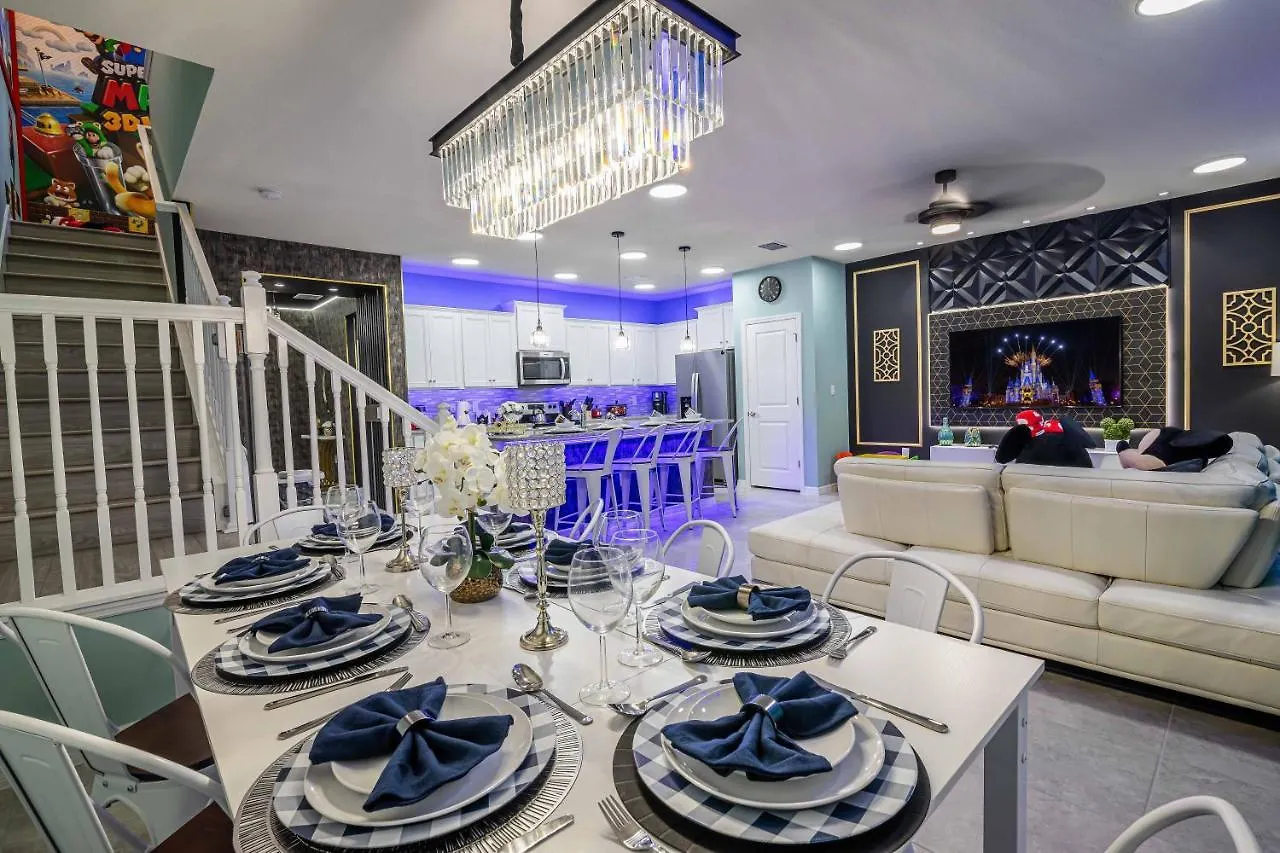 Incredible Thematic House With Pool And Game Room Davenport