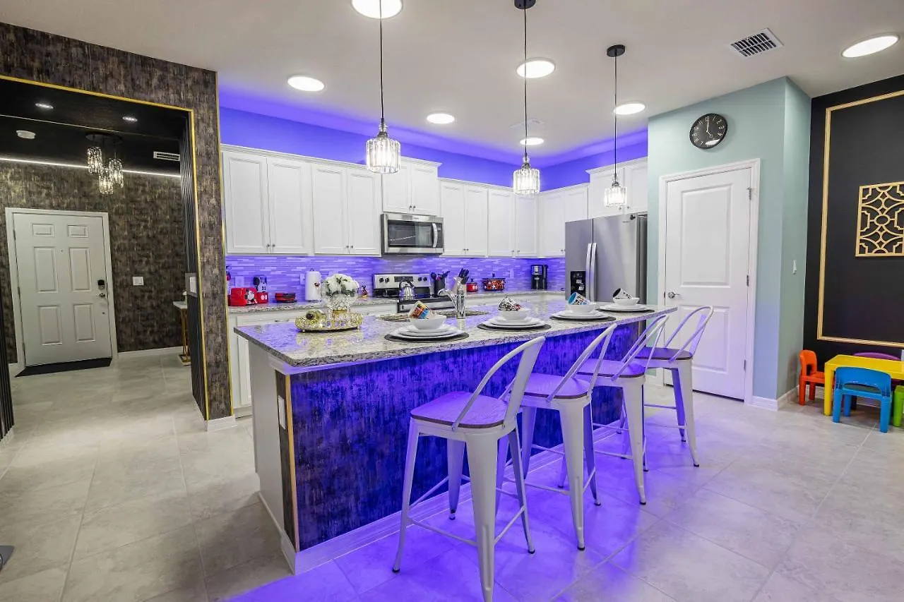 Holiday home Incredible Thematic House With Pool And Game Room Davenport